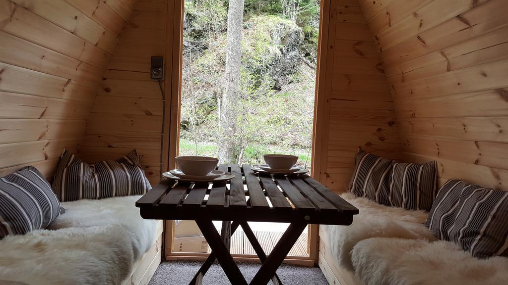 Camping Le Canada-Insolite ชินี ภายนอก รูปภาพ