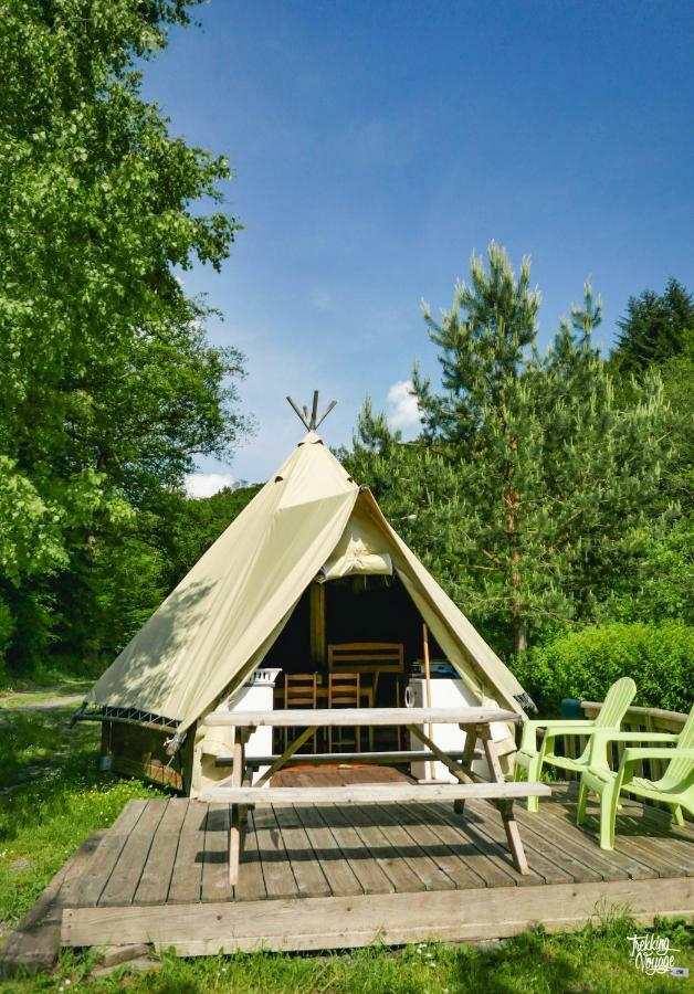 Camping Le Canada-Insolite ชินี ภายนอก รูปภาพ
